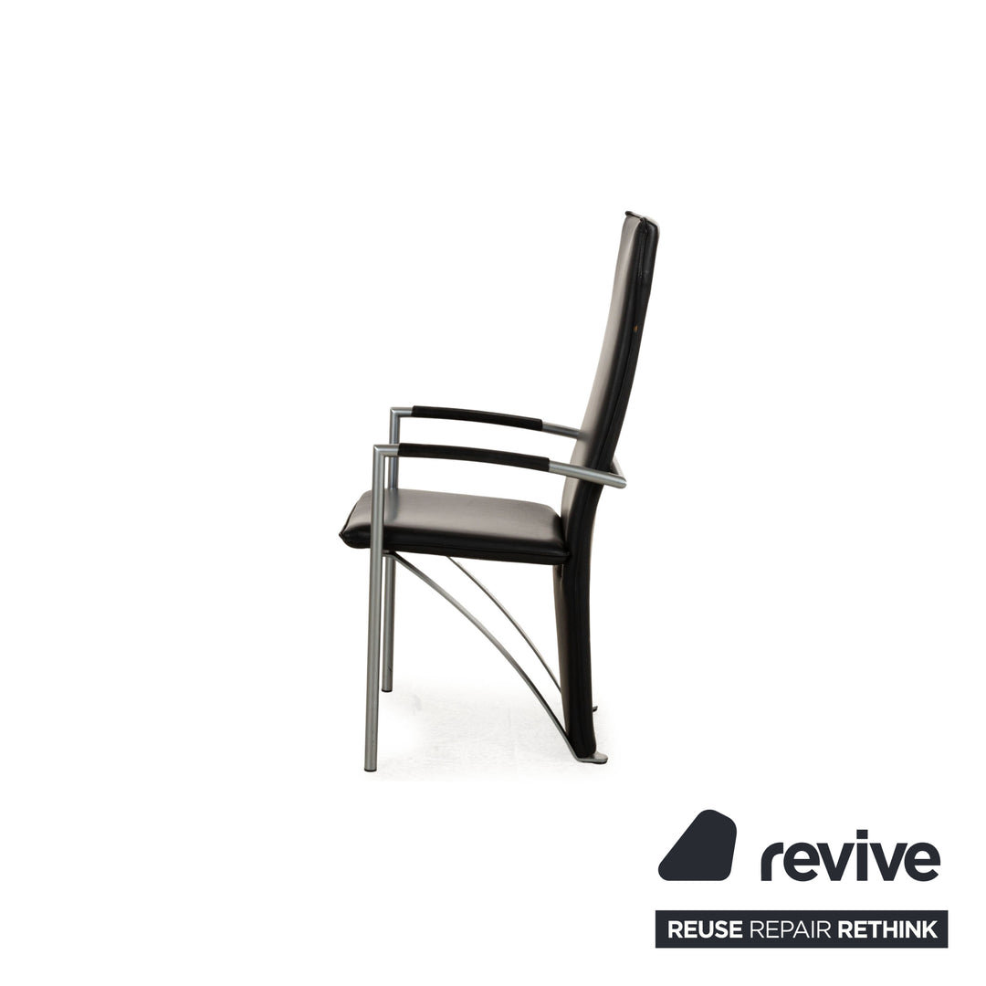 Lot de 6 chaises en cuir noir Ronald Schmitt