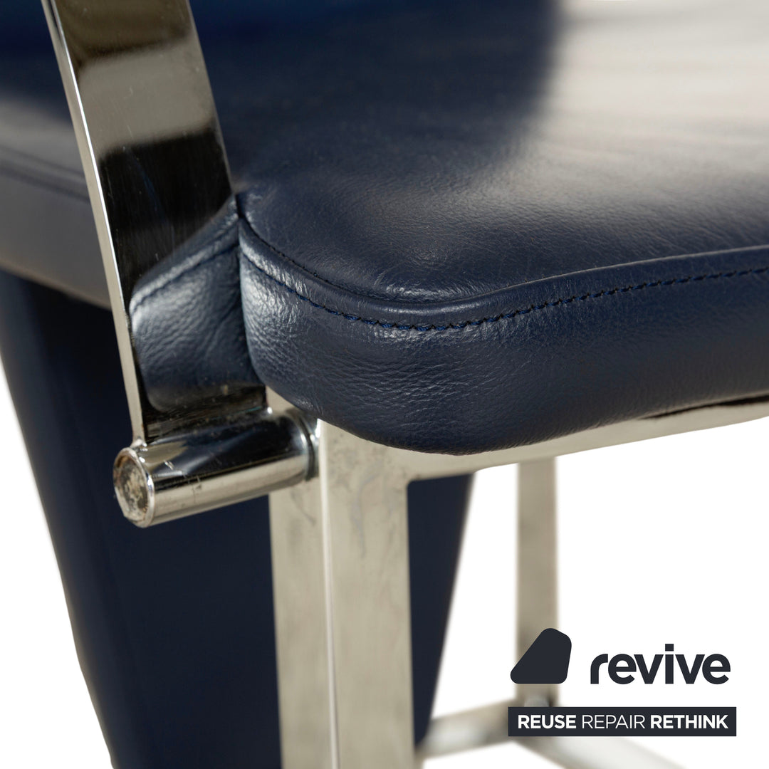 Ensemble de 6 chaises Ronald Schmitt, cuir bleu