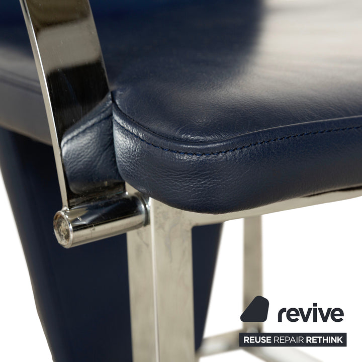 Ensemble de 6 chaises Ronald Schmitt, cuir bleu