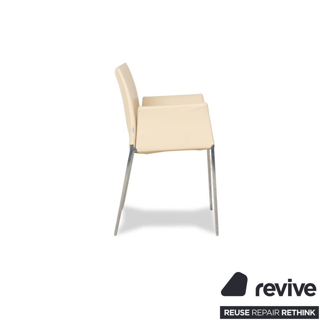 Lot de 6 chaises Zanotta Lia en cuir couleur beige oeuf crème
