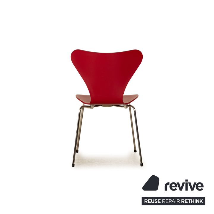Lot de 8 chaises en bois Fritz Hansen rouge salle à manger
