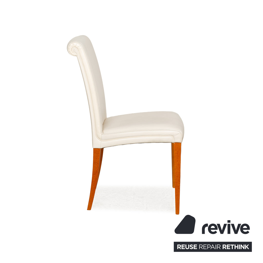 Ensemble de chaises 8 places Poltrona Frau Vittoria en cuir, bois, blanc crème, salle à manger