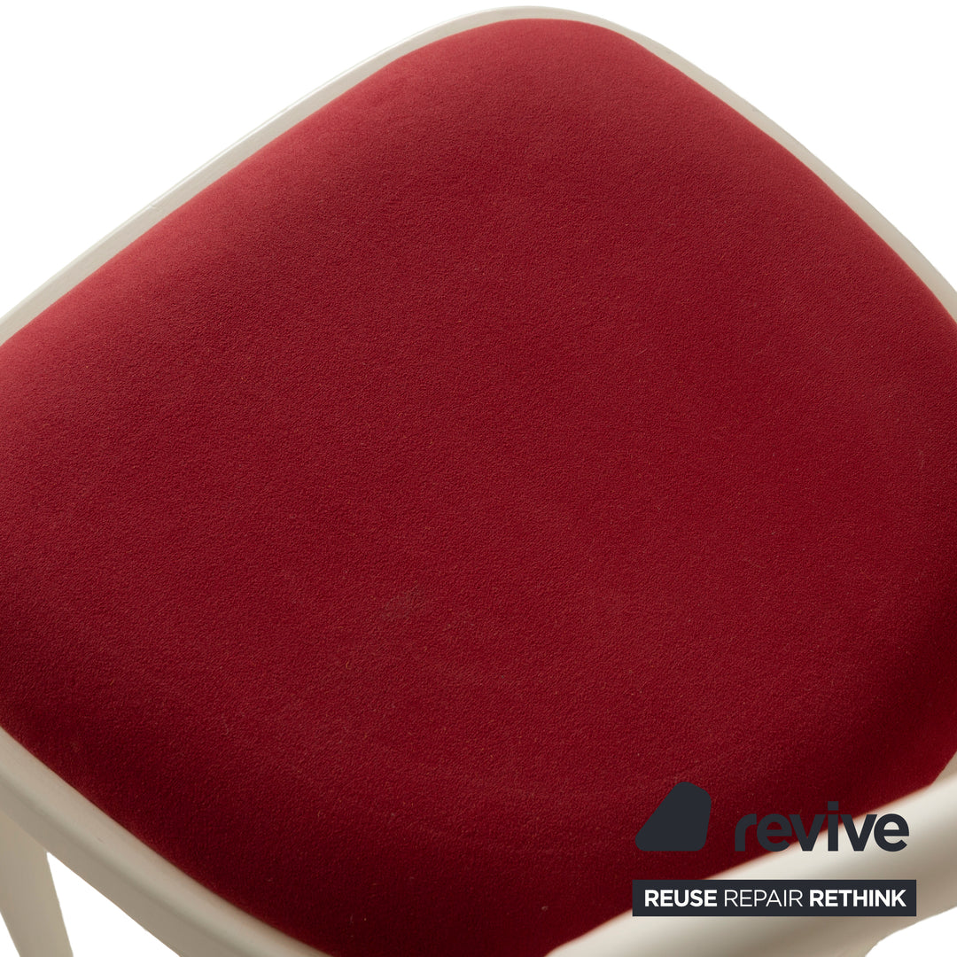 Zestaw 8 krzeseł Thonet 214 P drewniane czerwono-białe krzesła do jadalni