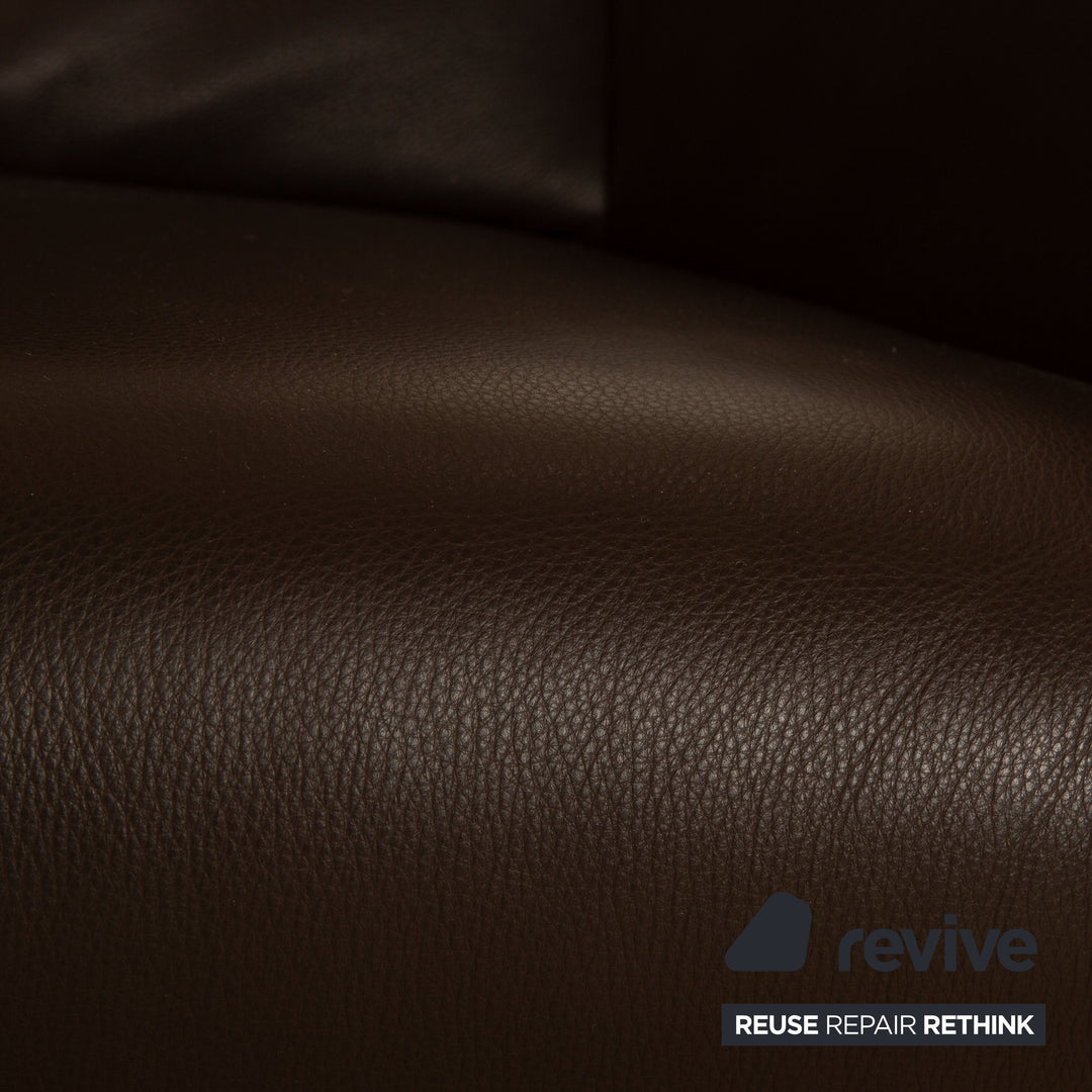 Fauteuil en cuir Aera Signa marron fonction électrique aide à se lever