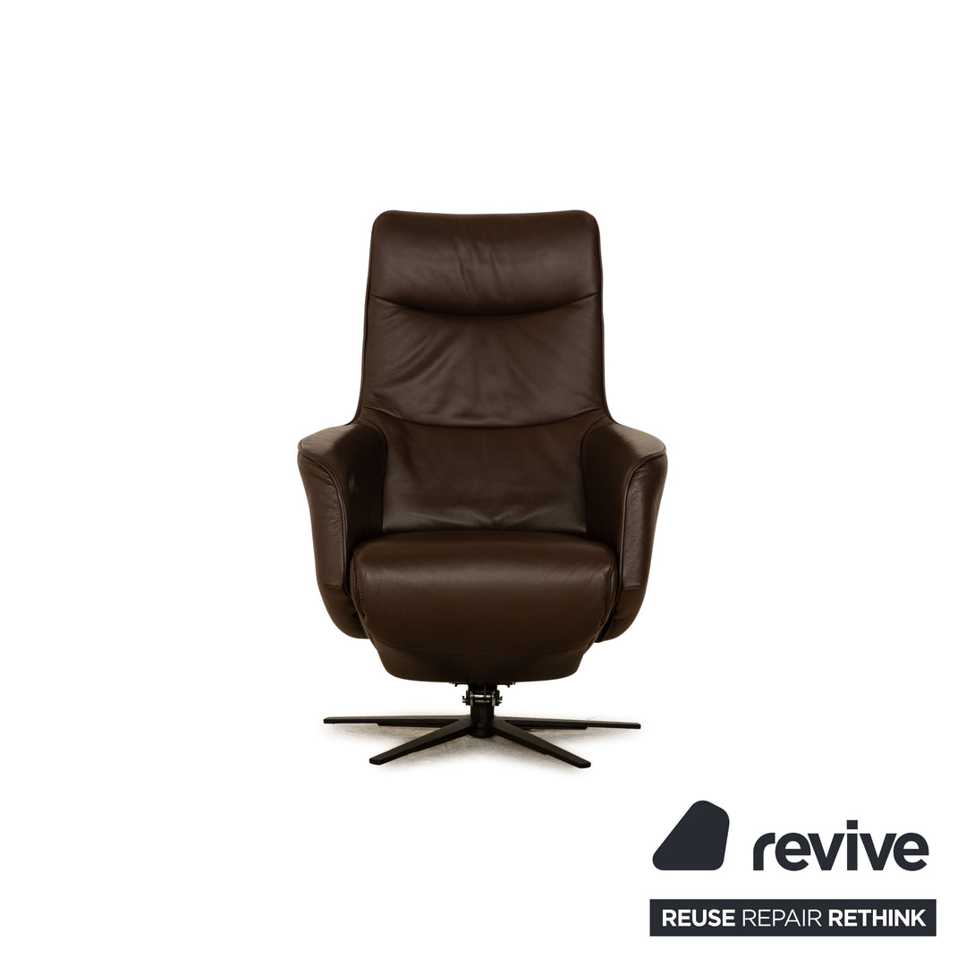 Fauteuil en cuir Aera Signa marron fonction électrique aide à se lever