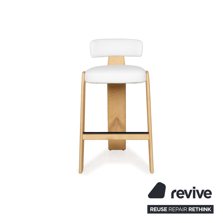 Andreu World Oru Leder Holz Stuhl Weiß Braun Hocker Barhocker