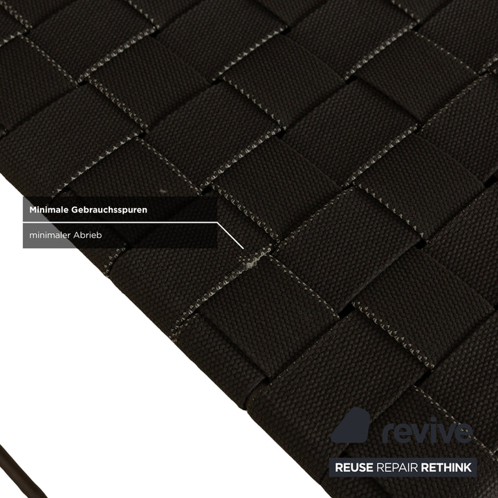 Fauteuil Andreu World Trenza en tissu métallique et osier noir, gris, anthracite, mobilier de jardin d'extérieur