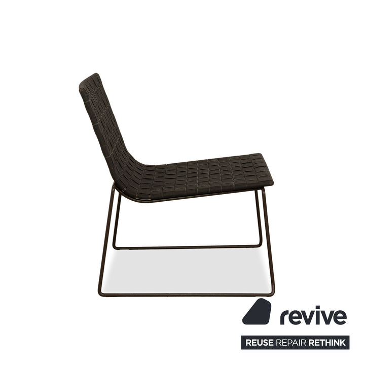 Fauteuil Andreu World Trenza en tissu métallique et osier noir, gris, anthracite, mobilier de jardin d'extérieur