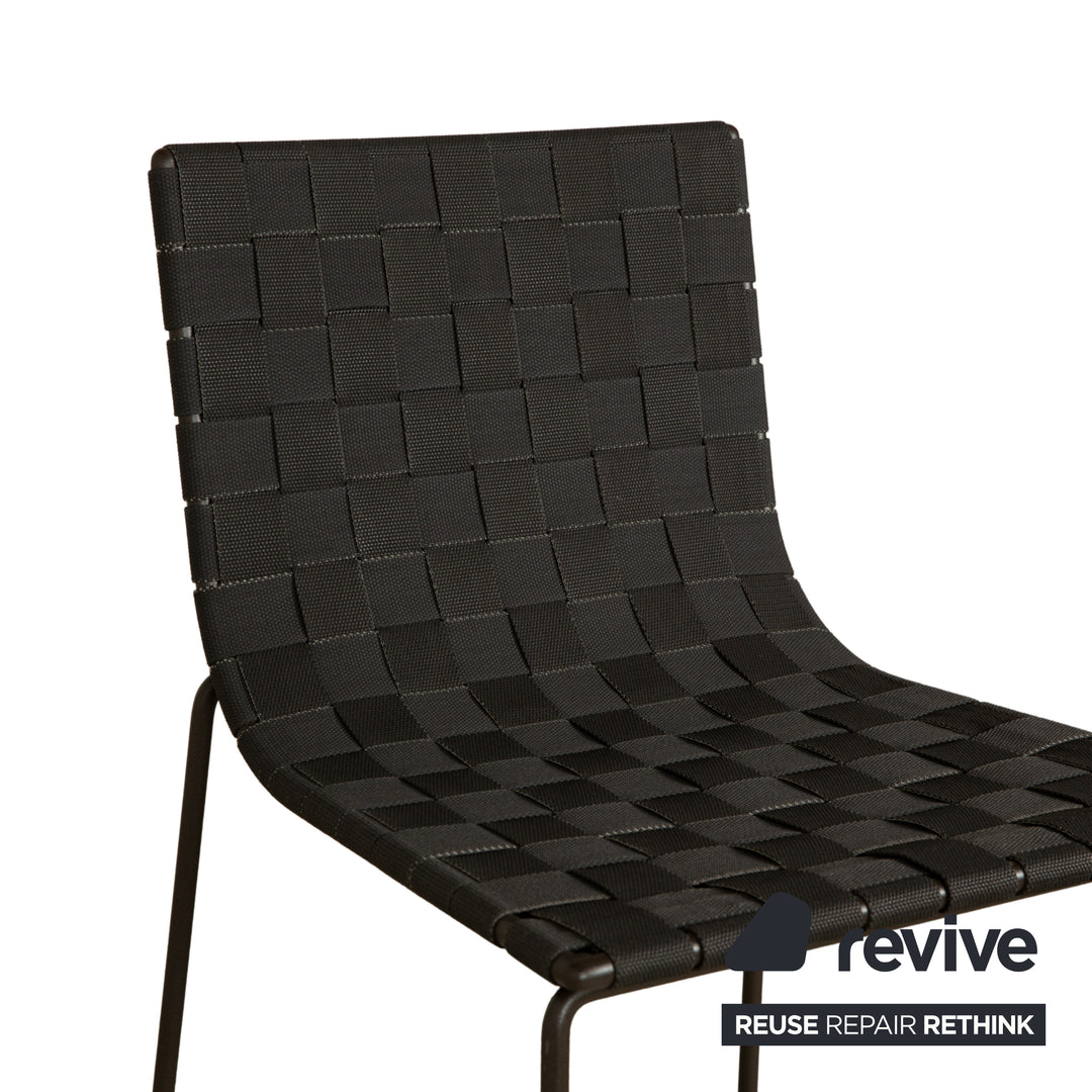 Tabouret Andreu World Trenza en métal gris foncé anthracite et osier marron