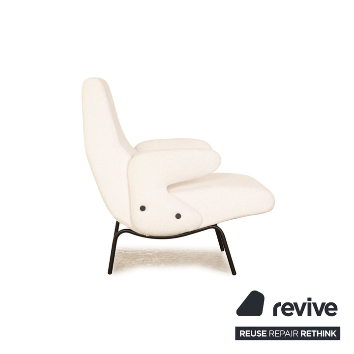 Fauteuil en tissu Arflex Delfino blanc avec tabouret