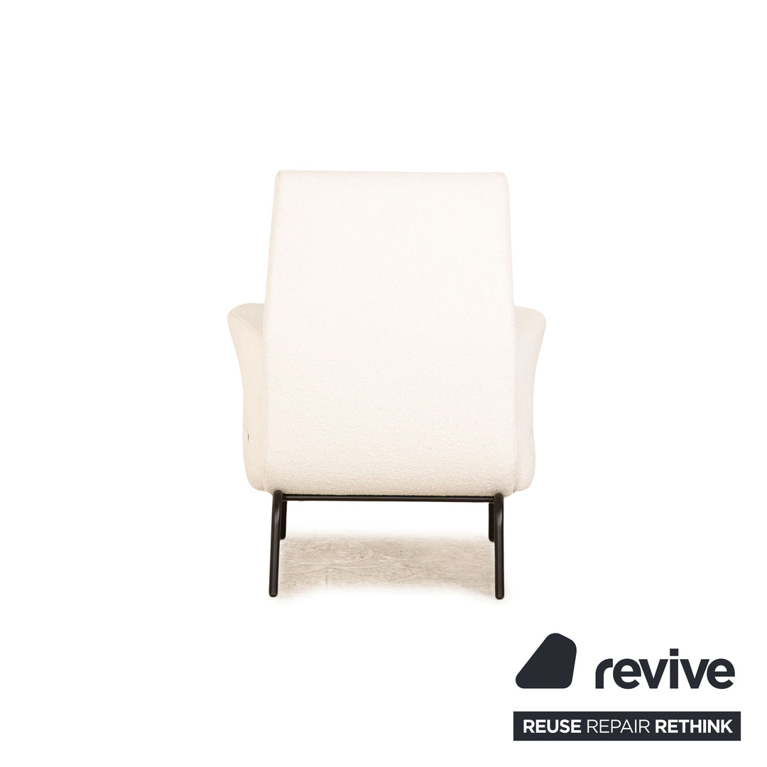 Fauteuil en tissu Arflex Delfino blanc avec tabouret