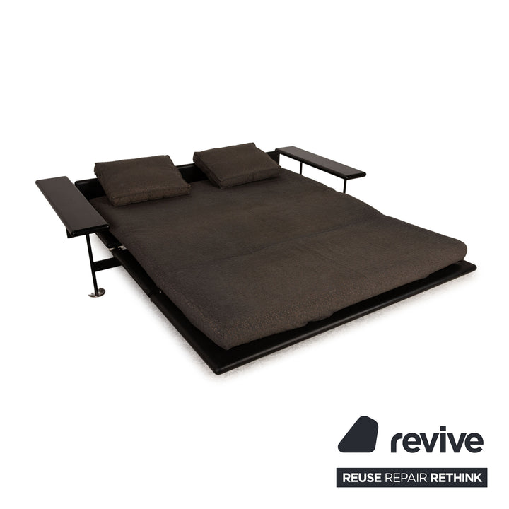 Canapé en tissu Arflex Pepper gris motif canapé trois places