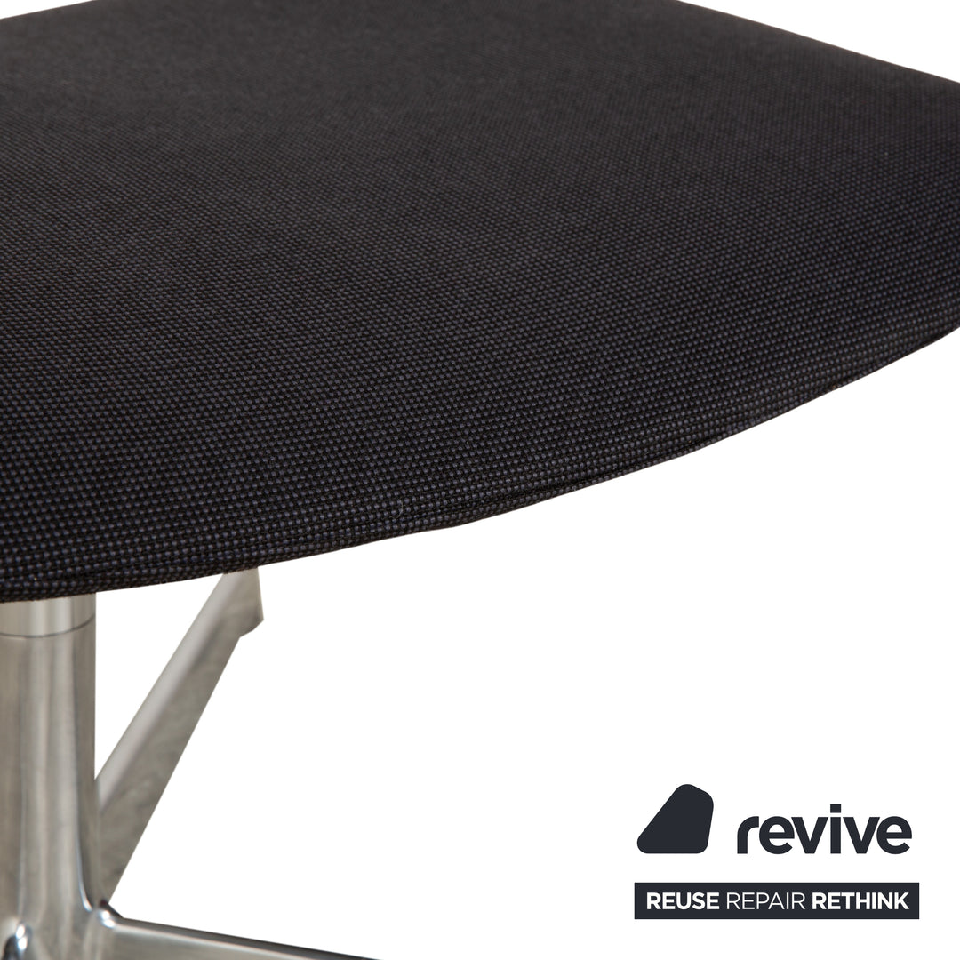 Tabouret en tissu Arper Catifa 46, gris foncé et bleu