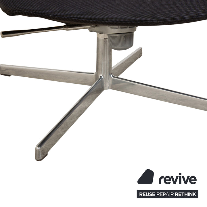 Arper Catifa 46 Stoff Sessel inkl. Hocker Dunkelgrau Blau manuelle Funktion