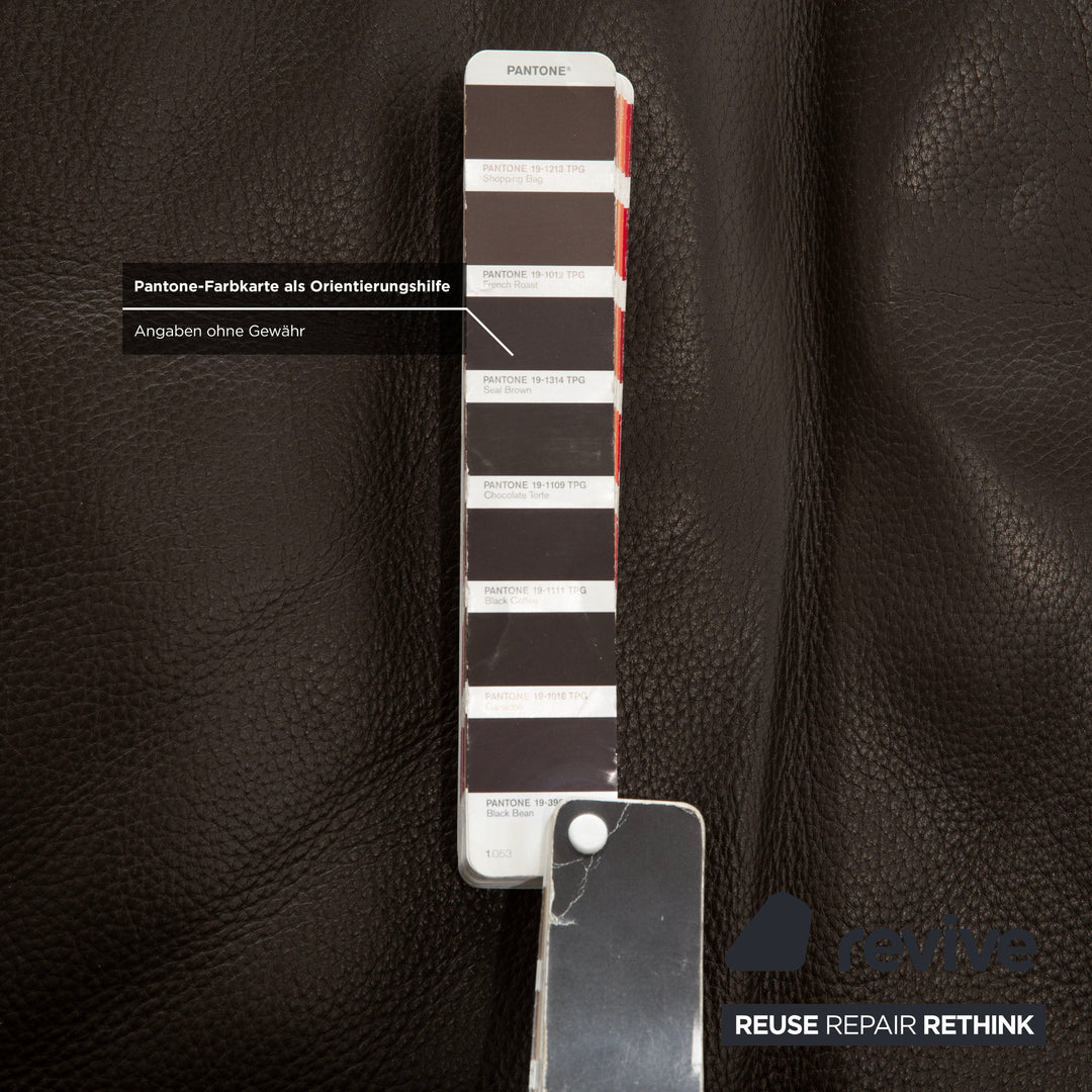 Canapé quatre places en cuir marron foncé Artanova Medea