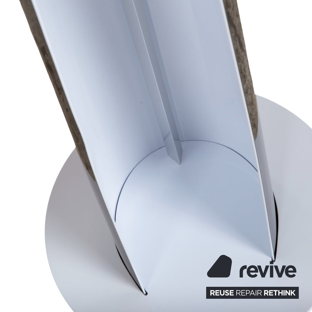 Artemide Cadmo Metall Stehlampe Silber Dimmbar by Karim Rashid