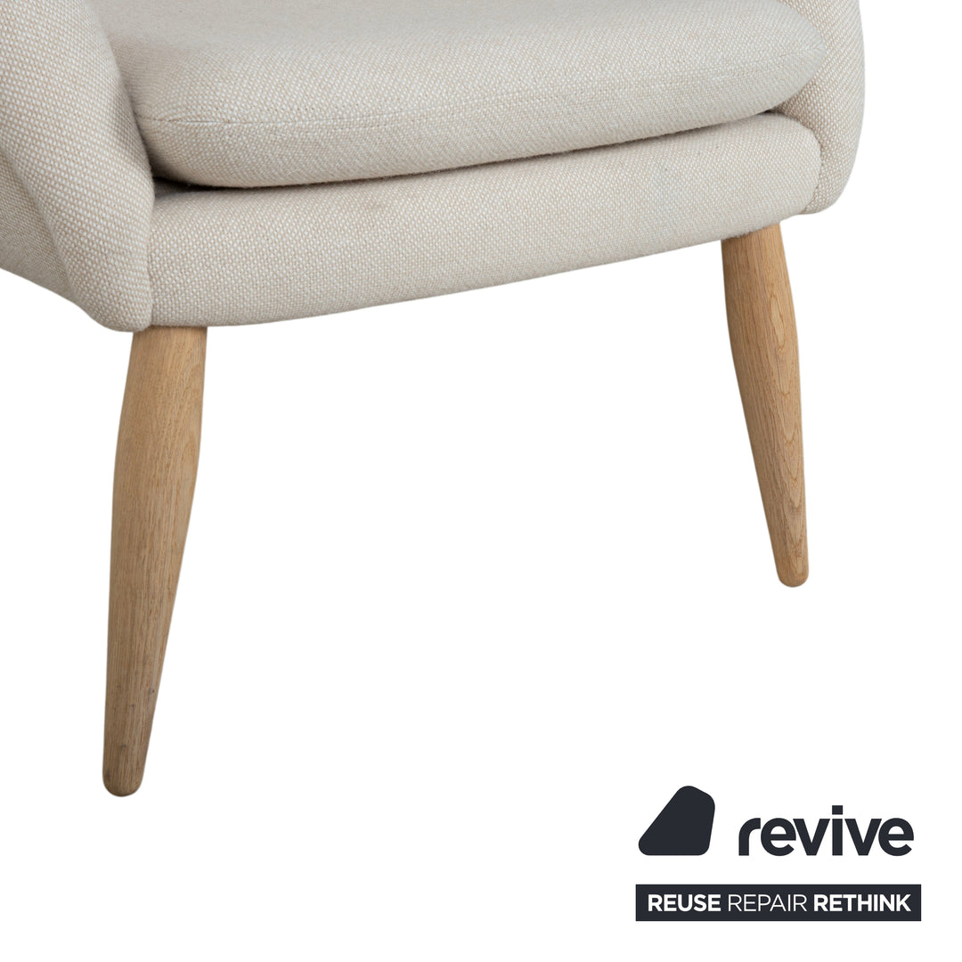 Audo Copenhagen Oda Stoff Sessel Creme Beige Eierschale inkl. Hocker