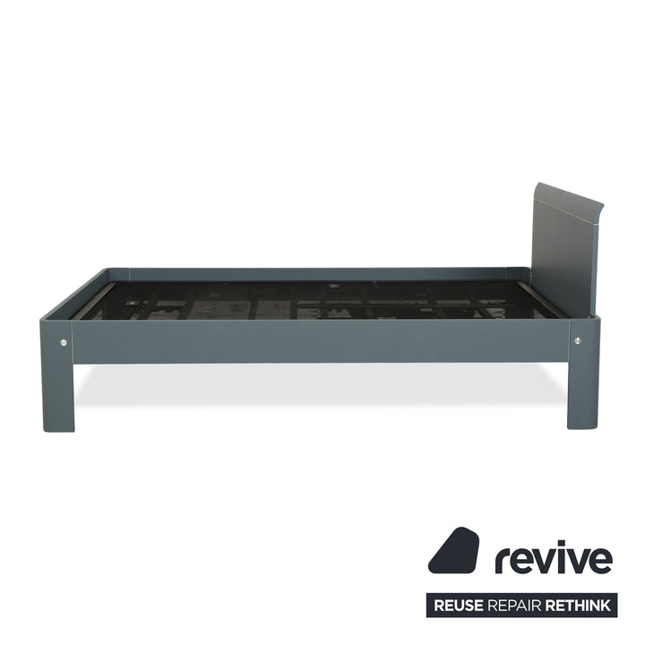 Auping Auronde 1500 Holz Bett Blau Grau Beistelltisch