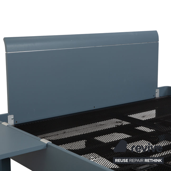 Auping Auronde 1500 Holz Bett Blau Grau Beistelltisch