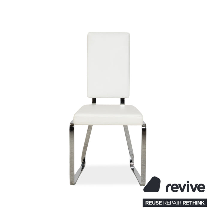 Ensemble de salle à manger Bacher en verre et cuir, comprenant une table et 8 chaises, finitions argent chromé, blanc et crème.