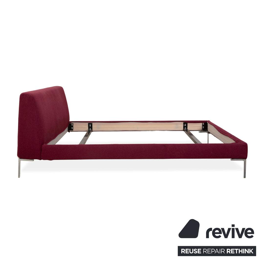 Lit en tissu Charles rouge B&amp;B Italia 160x200