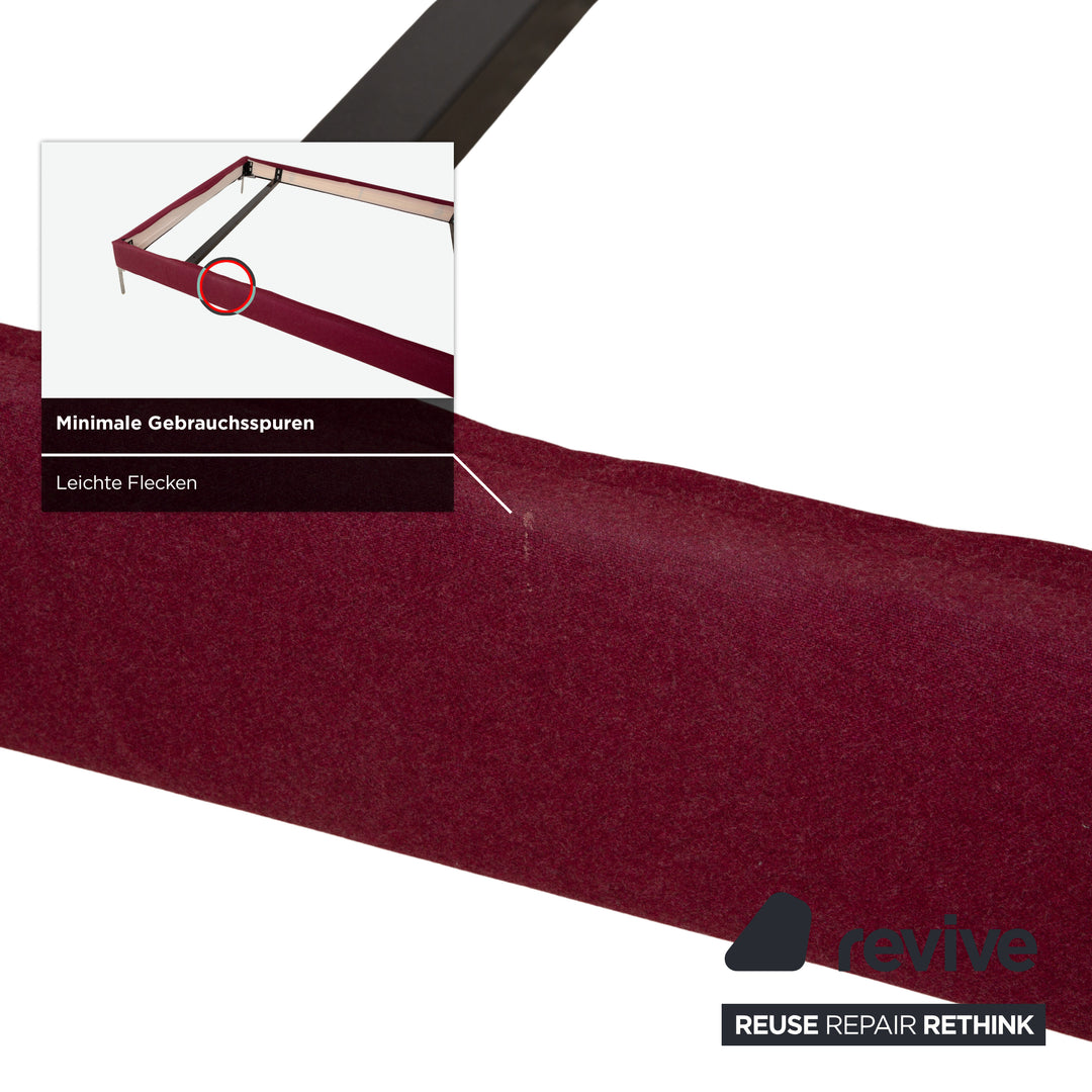 B&amp;B Italia Charles Fabric Bed Red 160x200