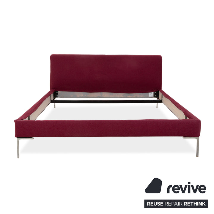 B&amp;B Italia Charles Fabric Bed Red 160x200