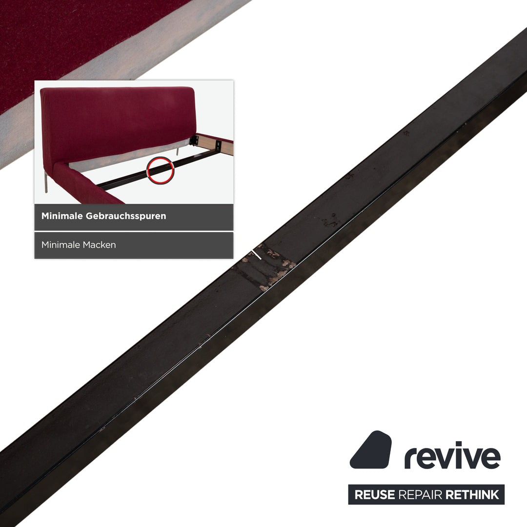 Lit en tissu Charles rouge B&amp;B Italia 160x200