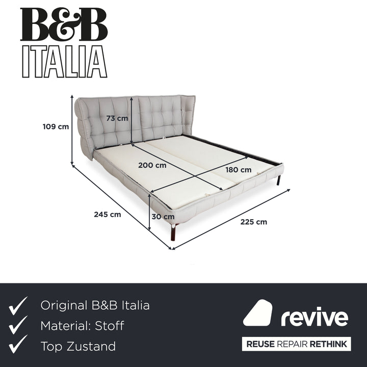 B&B Italia Husk Boxspring Bett Grau Beige Matratzen Schramm Divina 80 und Tagesdecke