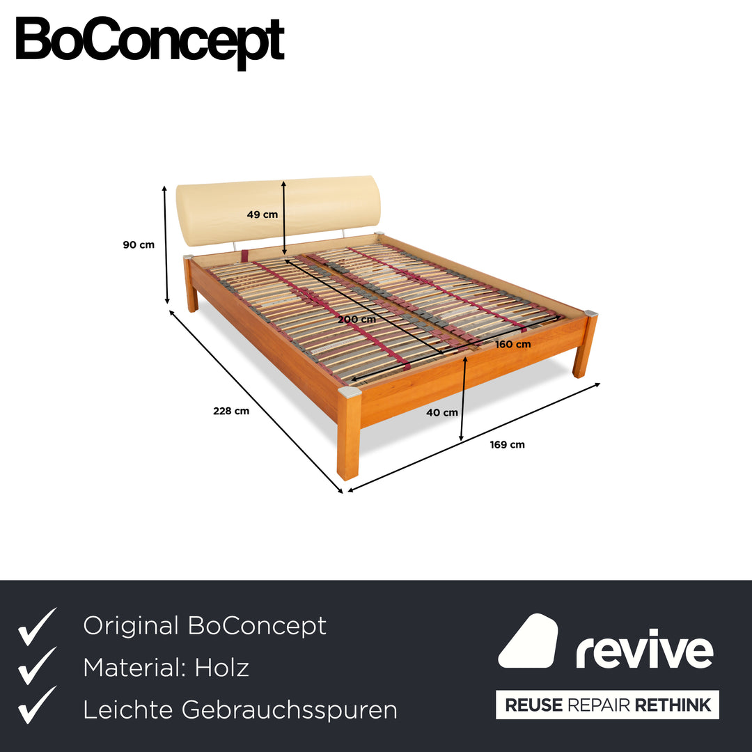 Lit en cuir et bois BoConcept marron beige