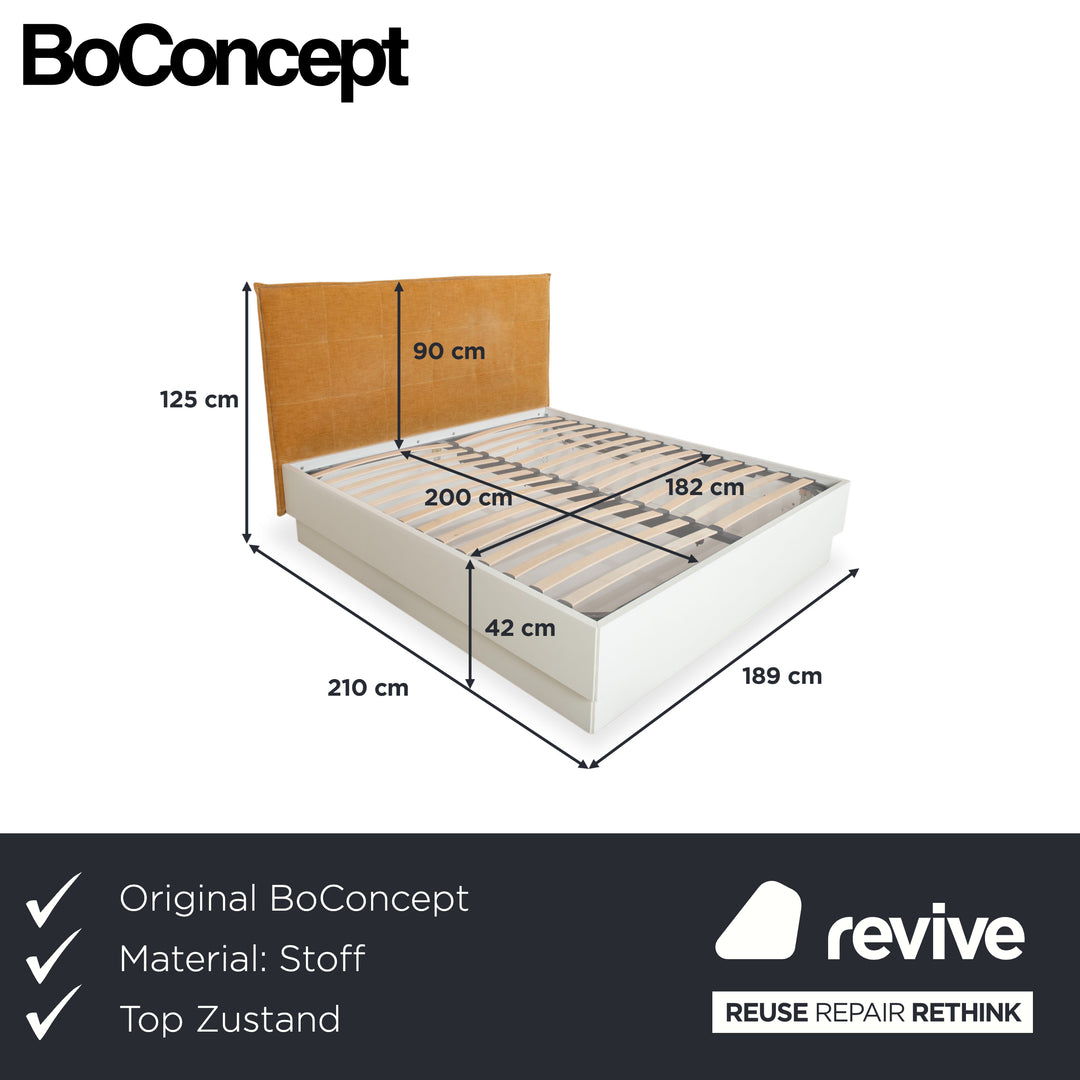 BoConcept Lugano Stoff Bett Gelb Weiß Curry Schlafzimmer manuelle Funktion Bettkasten