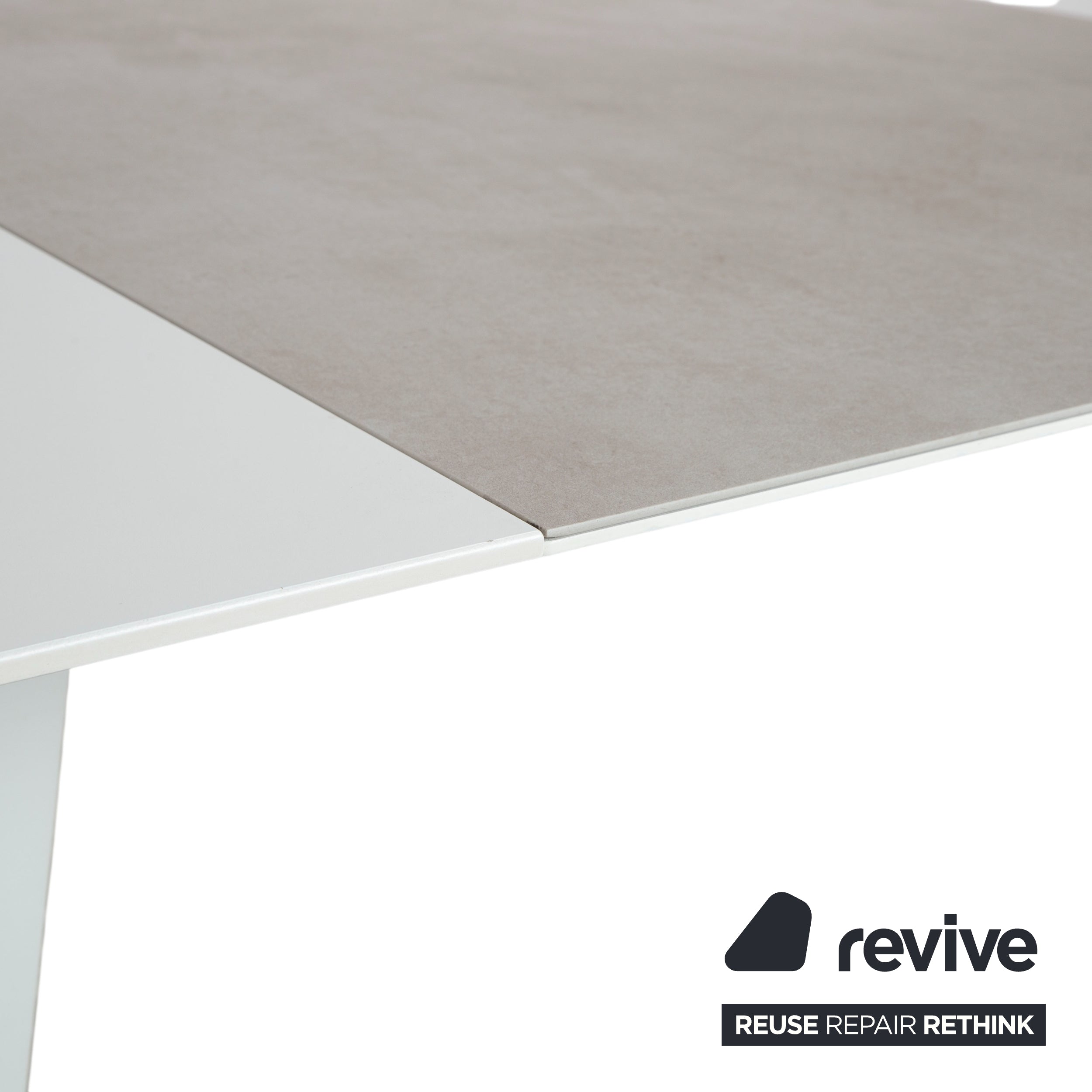 BoConcept Milano Metall Kunststoff Verbundstoff Grau Weiß Ausziehfunktion