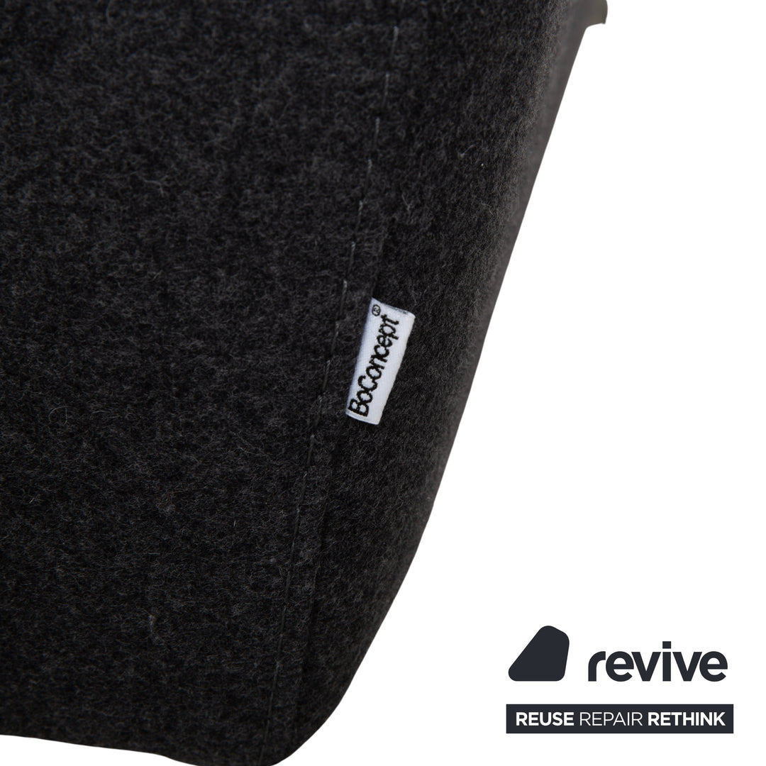 Canapé deux places BoConcept Pravo en tissu gris foncé avec fonction électrique