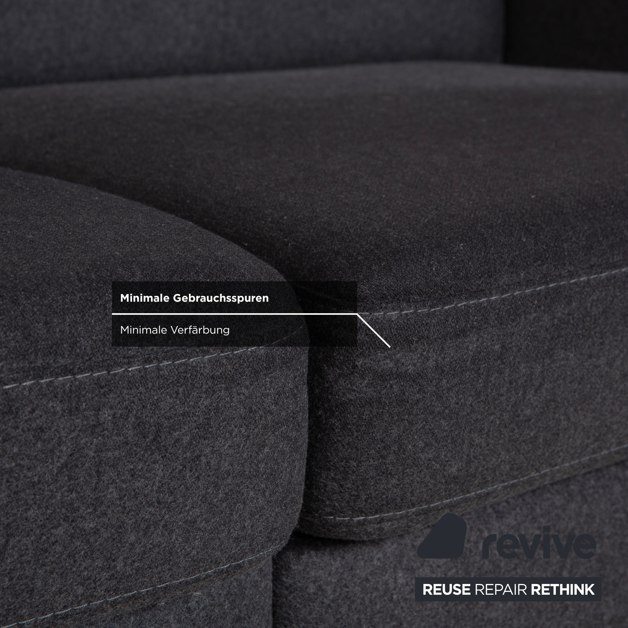 Canapé deux places BoConcept Pravo en tissu gris foncé avec fonction électrique