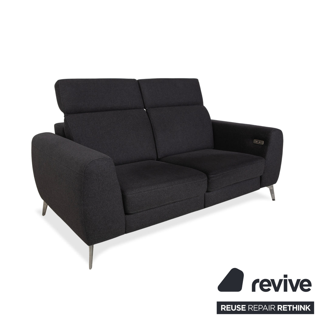 Canapé deux places BoConcept Pravo en tissu gris foncé avec fonction électrique