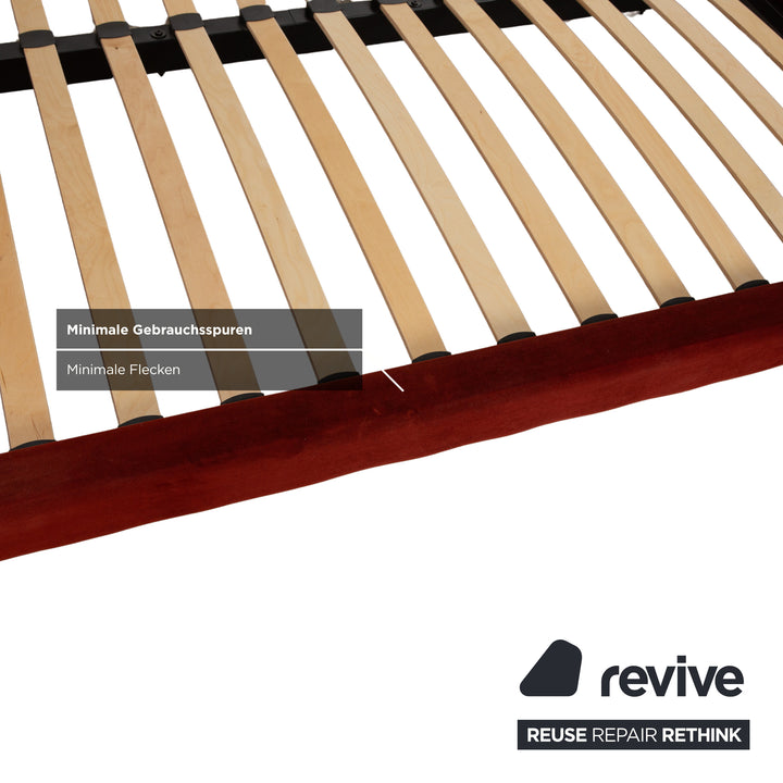 BoConcept fabric bed red 180x200