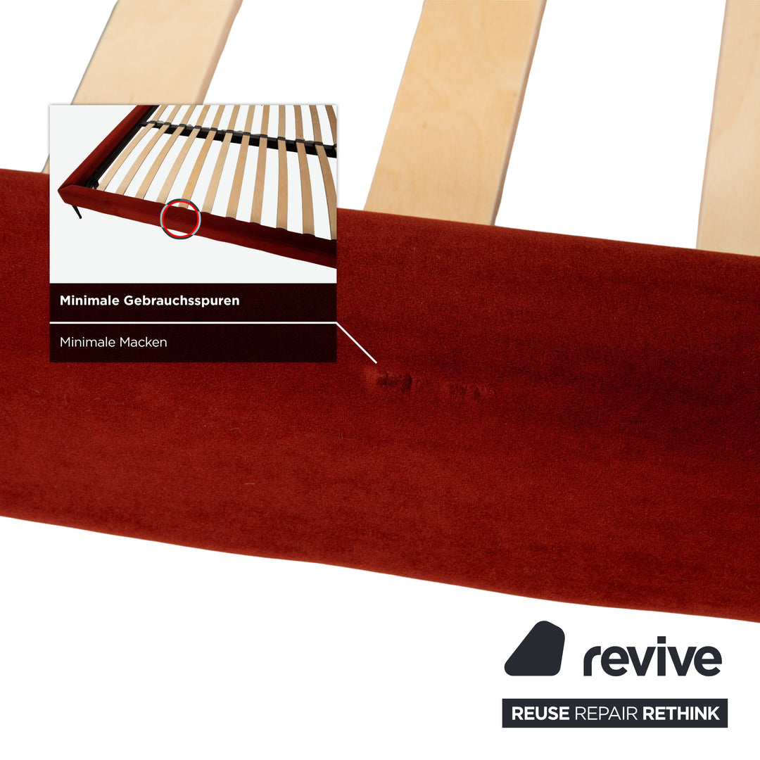 BoConcept fabric bed red 180x200