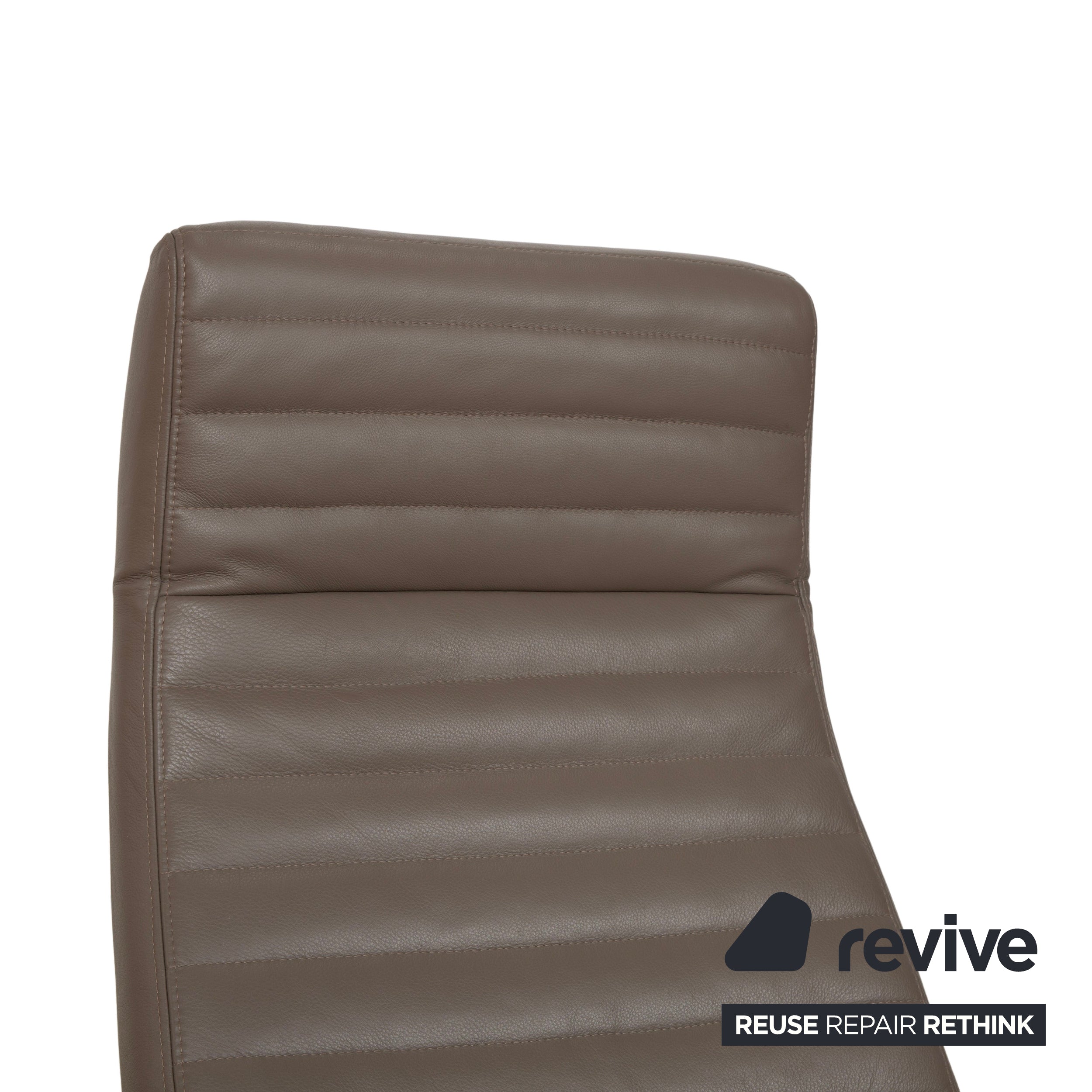 BoConcept Wing Armchair Leather Olive Green Beige Grey Taupe manual function