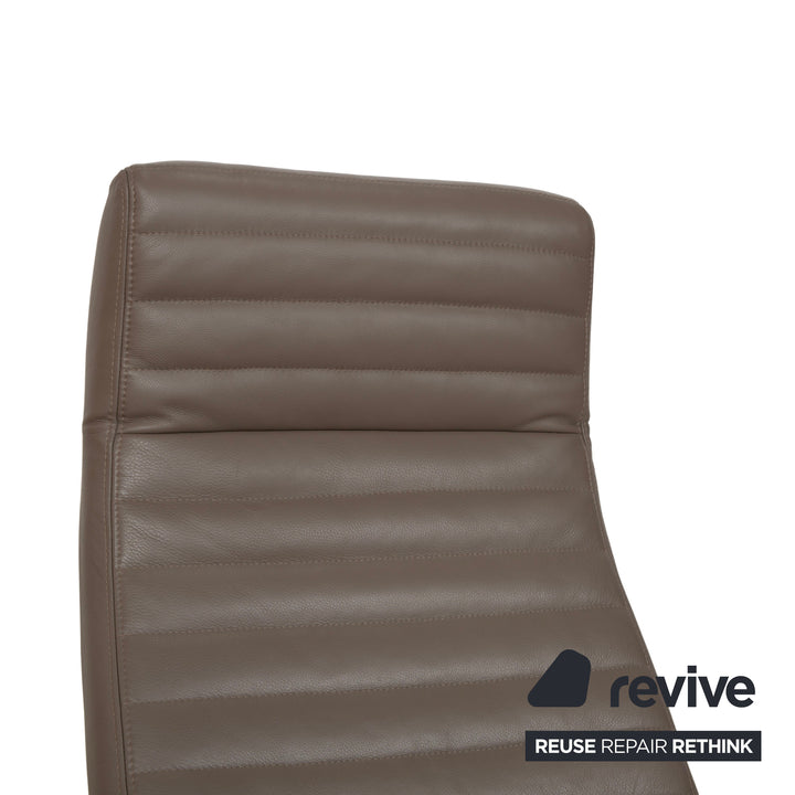 BoConcept Wing Armchair Leather Olive Green Beige Grey Taupe manual function