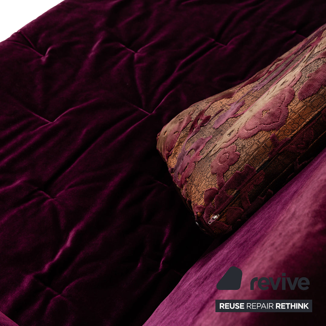 Canapé quatre places en tissu violet Bretz Filousof