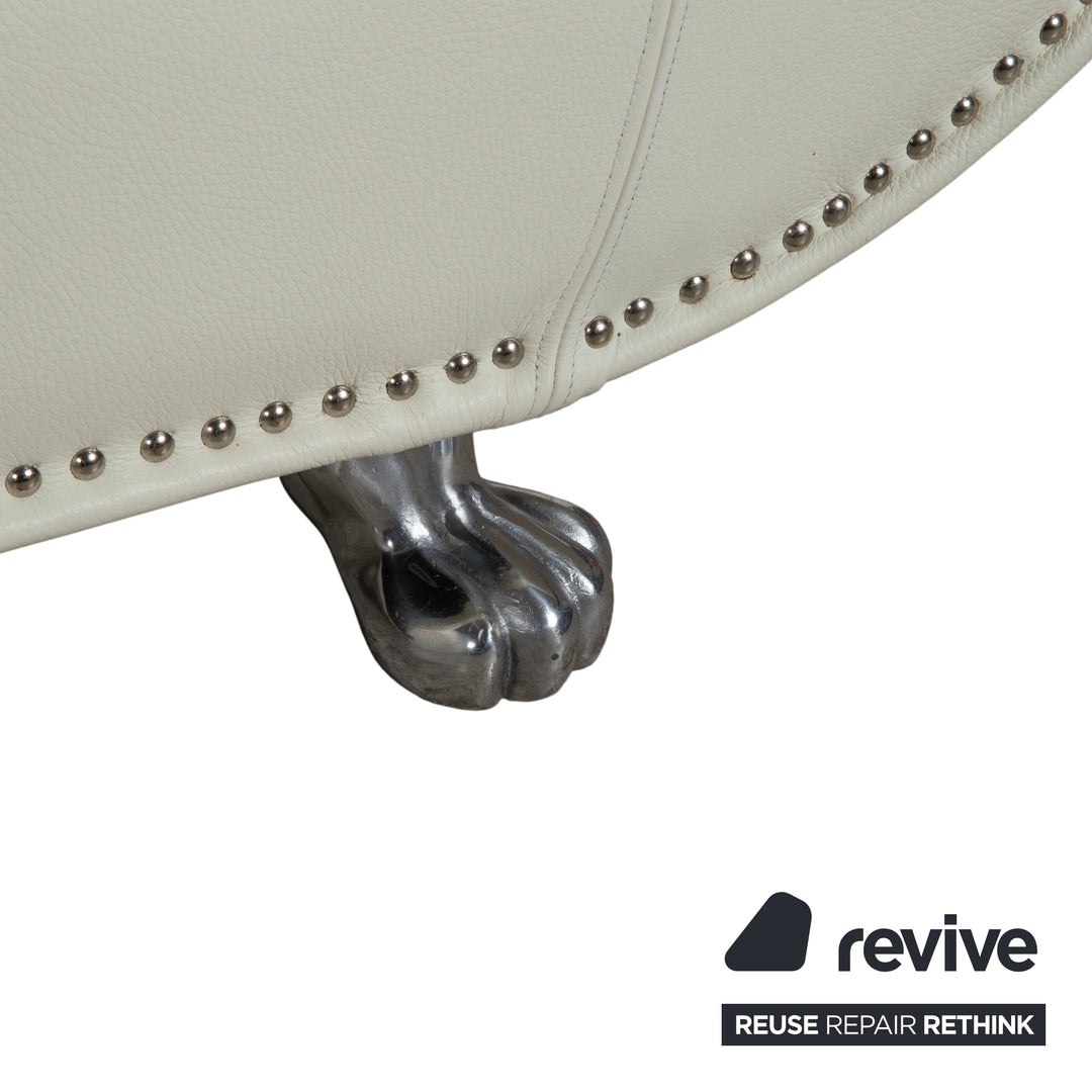 Bretz Gaudi Leder Dreisitzer Sofa Couch Weiß Creme Beige Silber Löwentatzen Füße Nieten