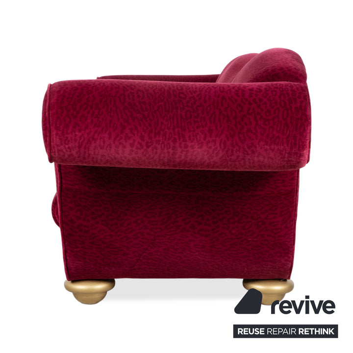 Bretz LouLou Stoff Dreisitzer Rot Rubin Sofa Couch