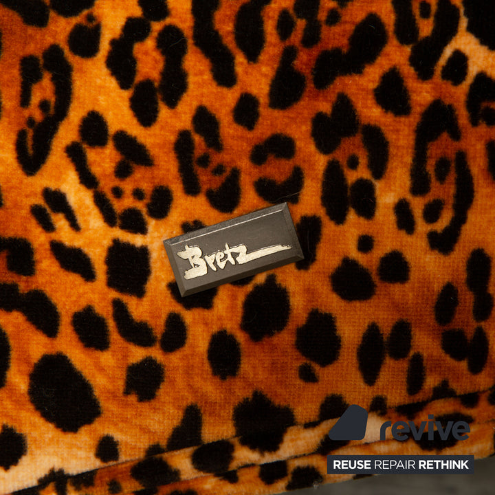 Bretz Mammut Stoff Viersitzer Braun Muster Leopardenmuster Sofa Couch