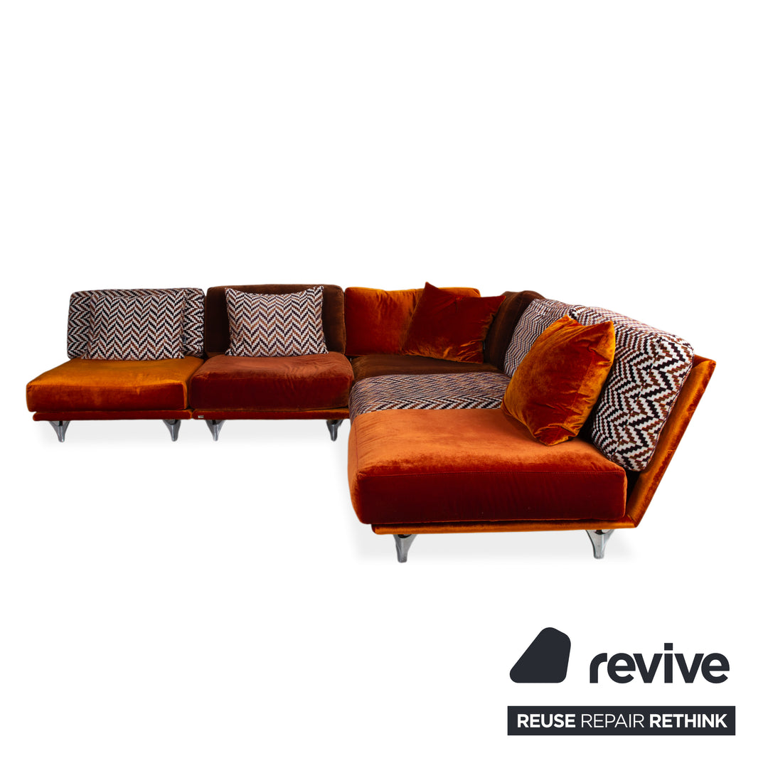 Bretz Napali Stoff Ecksofa Orange Sofa Couch