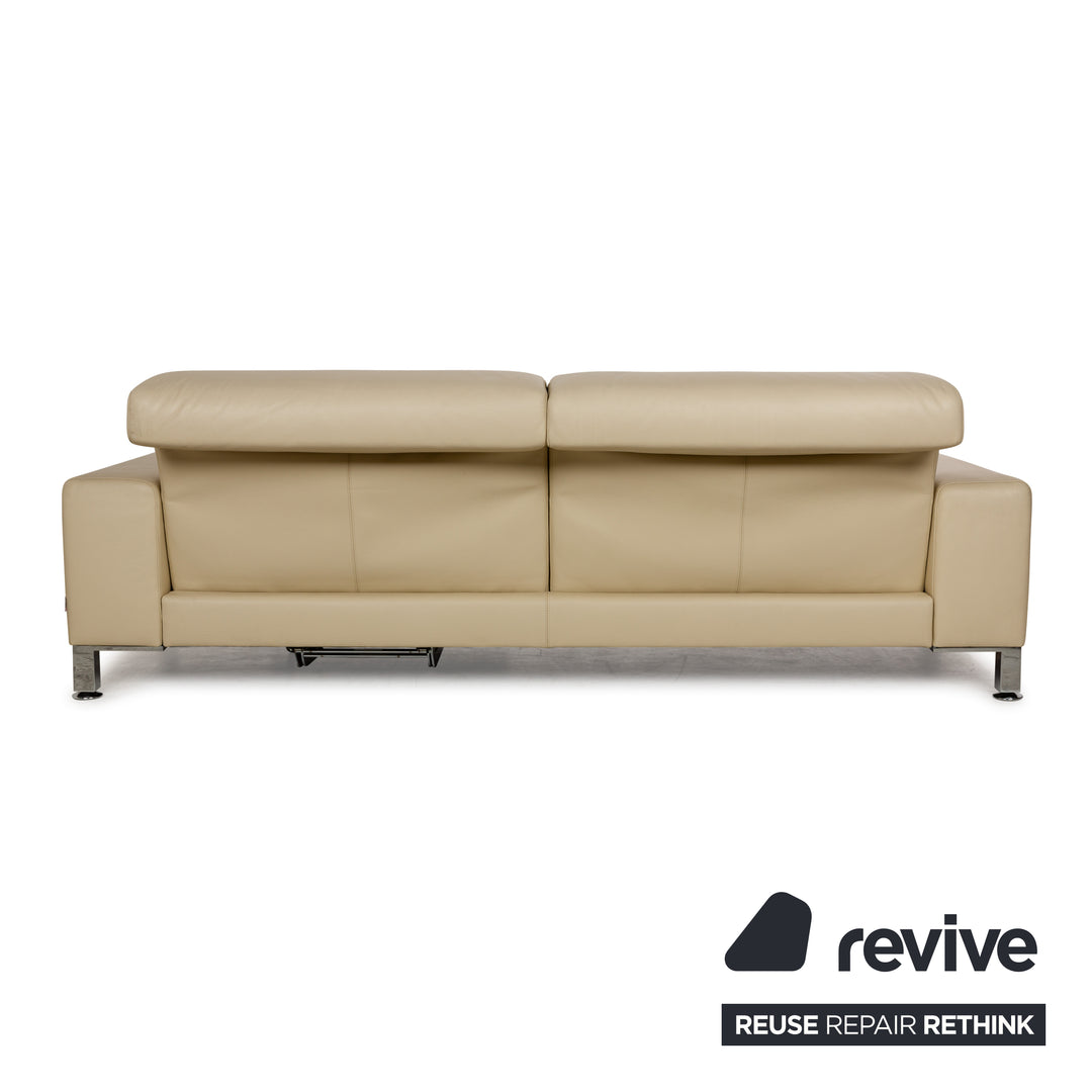 Canapé trois places en cuir Brühl Alba beige crème à fonction manuelle