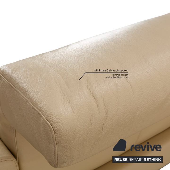 Canapé trois places en cuir Brühl Alba beige crème à fonction manuelle