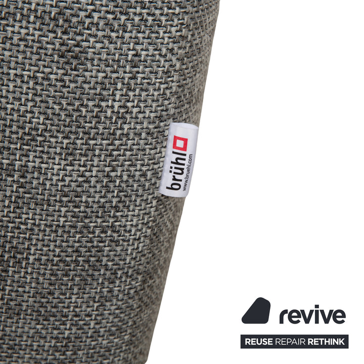 Canapé deux places en tissu gris Brühl Moule, avec fonction couchage.