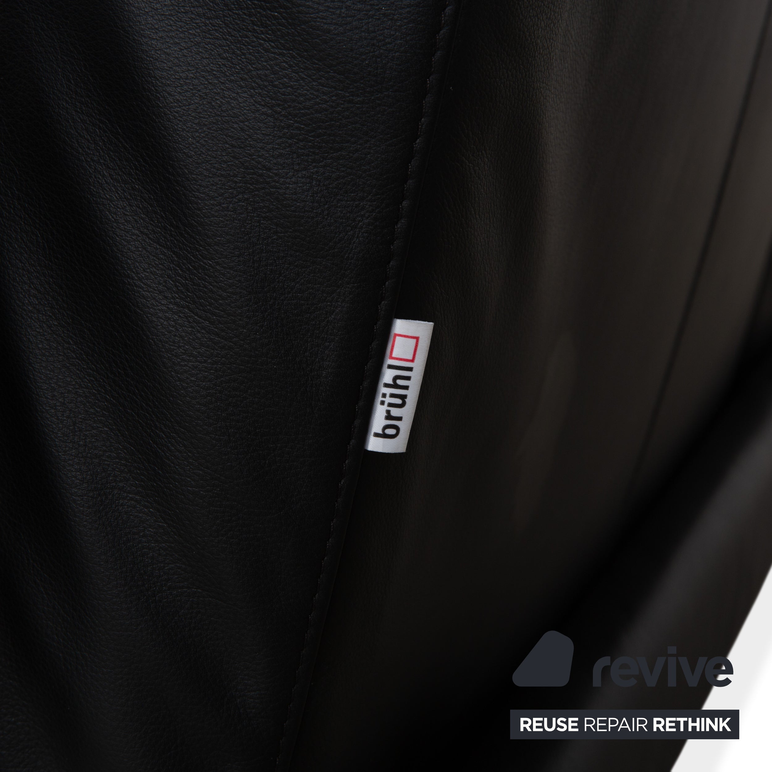 Brühl Moule Zweisitzer Schwarz Leder manuelle Funktion Sofa Couch