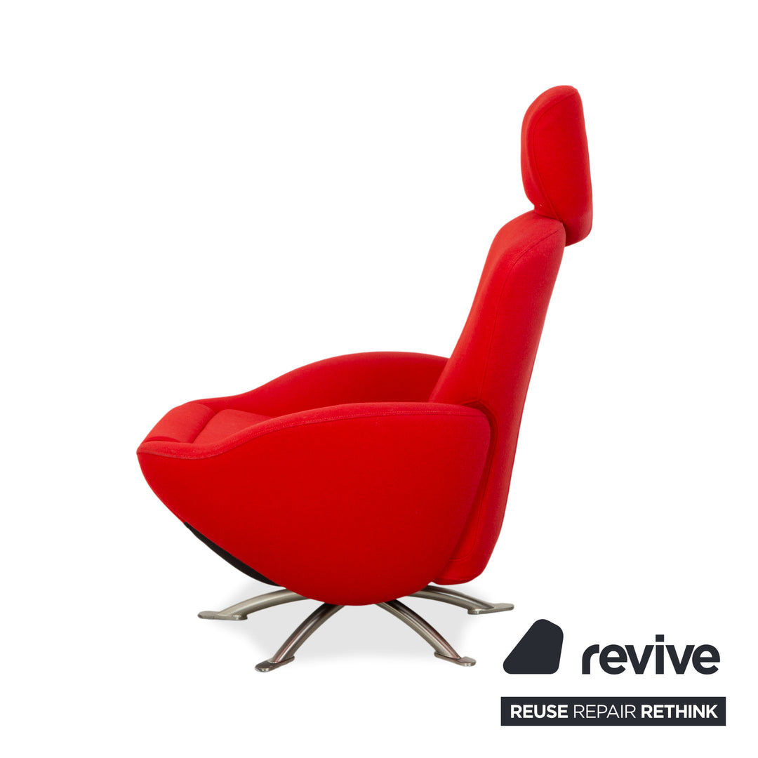 Cassina Dodo fabric armchair red manual function
