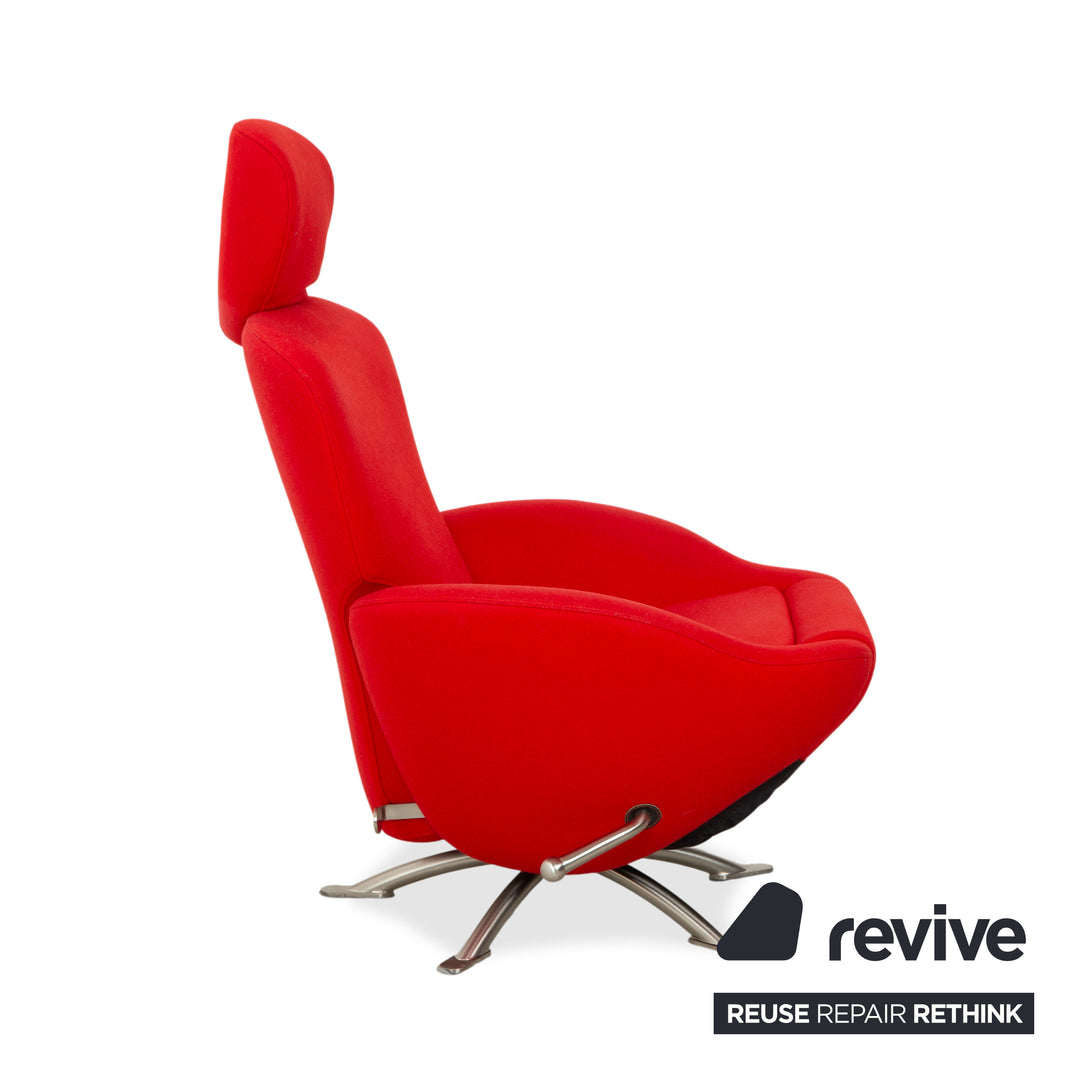 Cassina Dodo fabric armchair red manual function